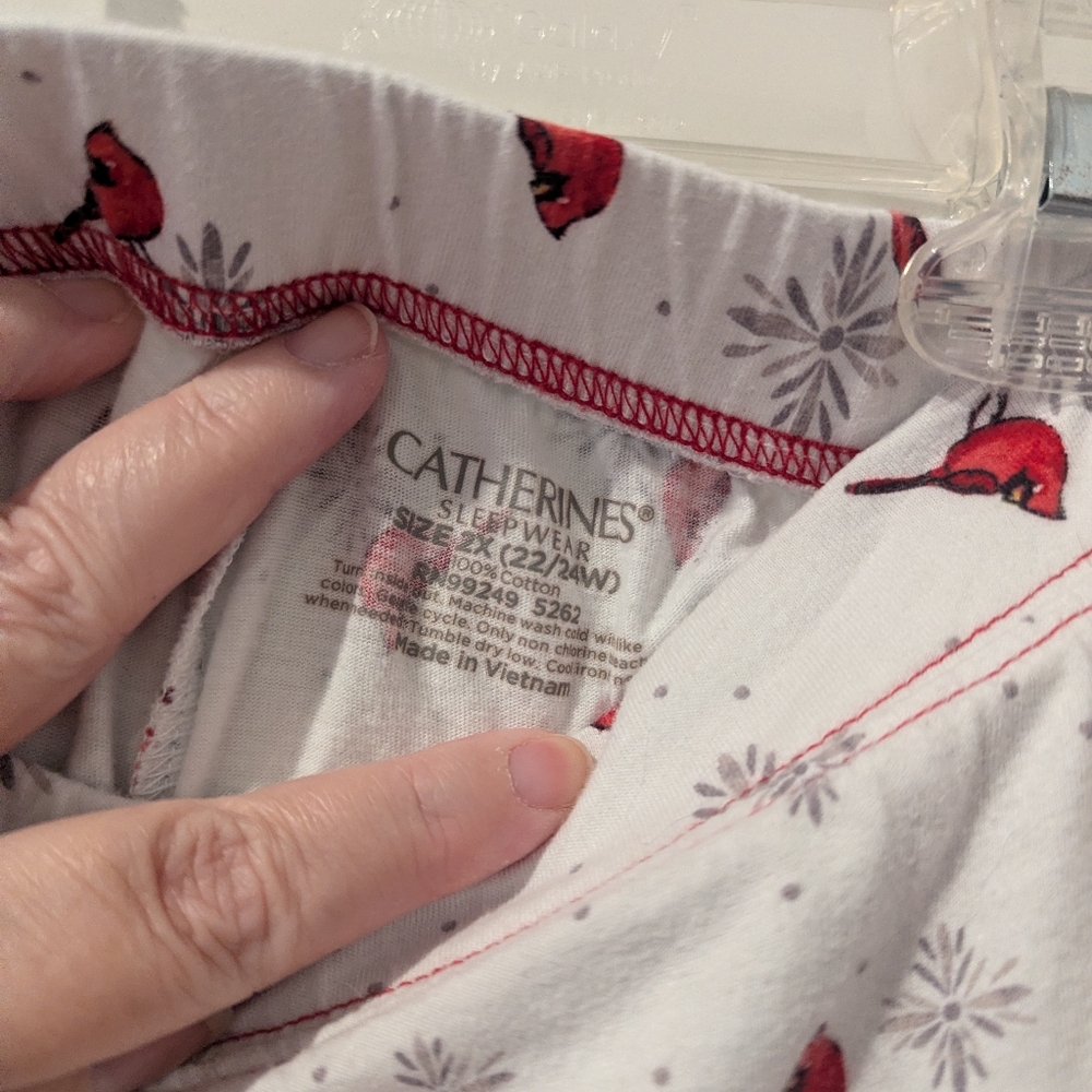 Cardinal Pajama Set - Picture 6 of 7